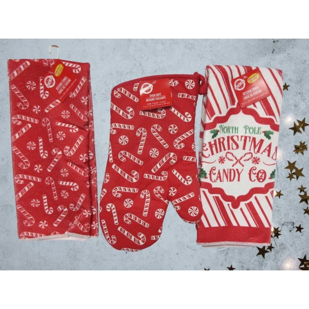 3 pc kitchen towel set (2 Kitchen Towels 1 Oven Mitt)North Pole Christmas Candy